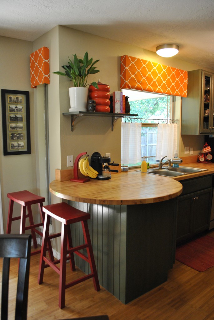 Laura's orange and green kitchen