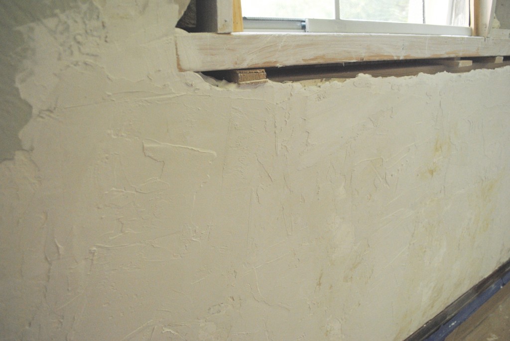 Historic Plaster Wall Repair - www.LauraAnneStone.com